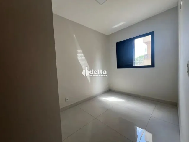 Imagem 2: Apartamento com 2 Quartos Sendo 1 Suíte, Disponível para Venda no Bairro Copacabana Em
