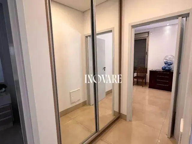 Imagem 2: Sobrado com Elevador e 4 Súites no Villa dos Ipes