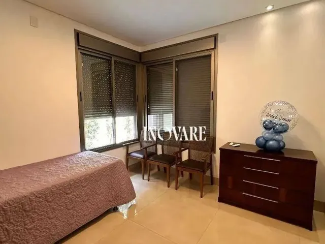 Imagem 9: Sobrado com Elevador e 4 Súites no Villa dos Ipes