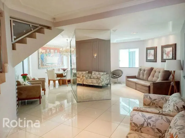 Imagem: Casa À Venda, 4 Quartos, Morada da Colina