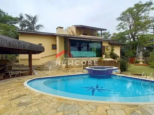 Imagem: Casa de Condomínio em Rua Elviro Sodré