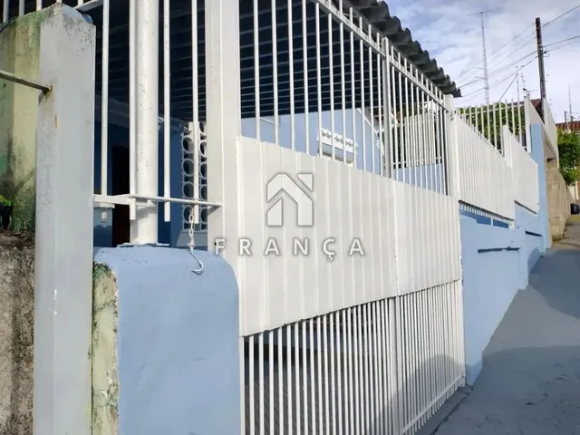 Imagem 1: Casa 02 Dormitórios - Centro