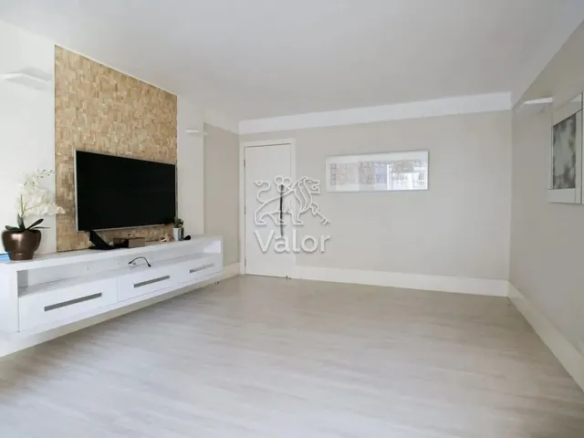 Imagem 1: Lindo Apartamento no Batel com 3 Dormitórios
