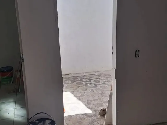 Imagem 15: Casa 2/4 + Duas Salas Comerciais