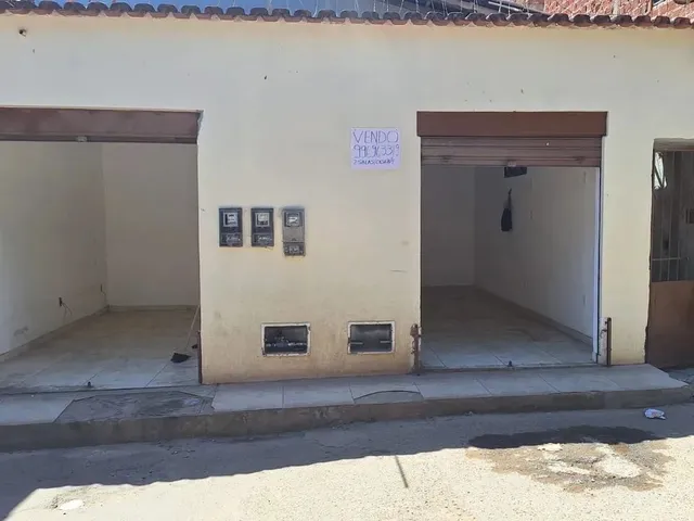 Imagem 2: Casa 2/4 + Duas Salas Comerciais