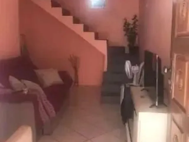 Imagem: Casa com 2 Dormitórios À Venda, 120 M²