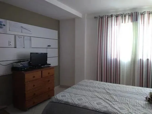 Imagem 2: Casa com 5 Dormitórios À Venda, 575 M² por R$ 1.300.000,00 - Pituaçu - Salvador/Ba