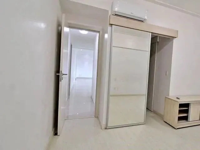 Imagem 5: Apartamento com 3 Dormitórios À Venda, 143 M² por R$ 1.200.000,00 - Parque Bela Vista