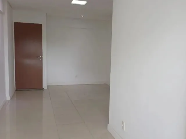 Imagem 10: Apartamento no Paralela Plus 2 Dormitórios 1 Suíte, Varanda - Paralela Plus (Ja