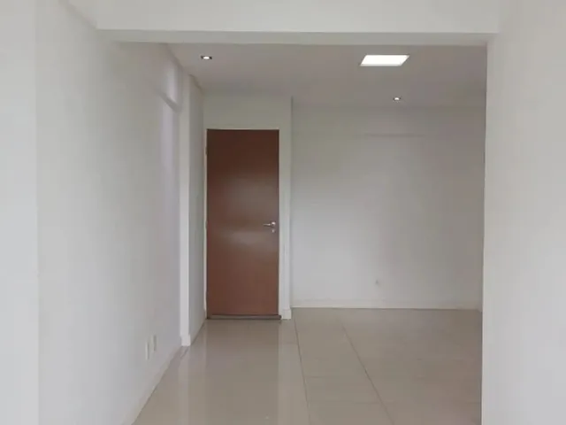 Imagem 13: Apartamento no Paralela Plus 2 Dormitórios 1 Suíte, Varanda - Paralela Plus (Ja