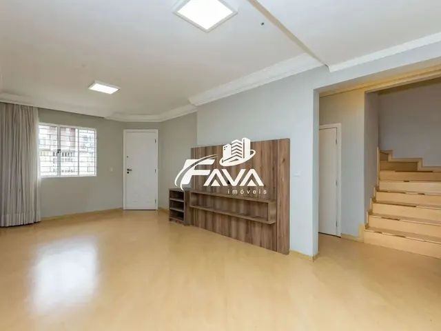 Imagem 8: Sobrado Triplex 3 Quartos Sendo 1 Suíte, 2 Vagas de Garagem no santa Felicidade