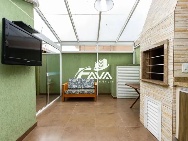 Imagem 2: Sobrado Triplex 3 Quartos Sendo 1 Suíte, 2 Vagas de Garagem no santa Felicidade
