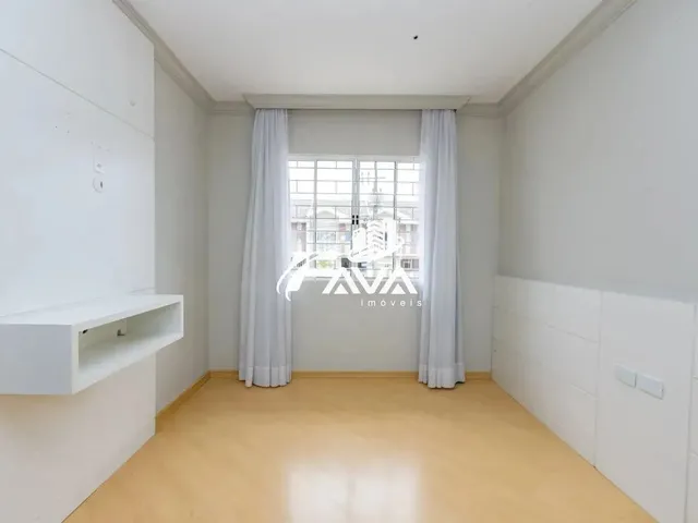Imagem 10: Sobrado Triplex 3 Quartos Sendo 1 Suíte, 2 Vagas de Garagem no santa Felicidade