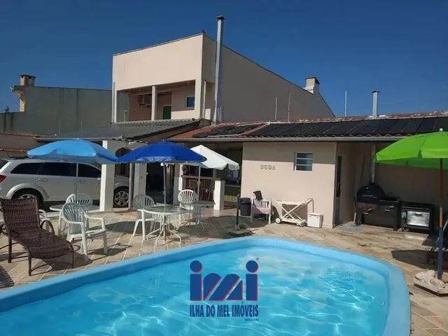 Imagem: Sobrado com Piscina Faixar Mar