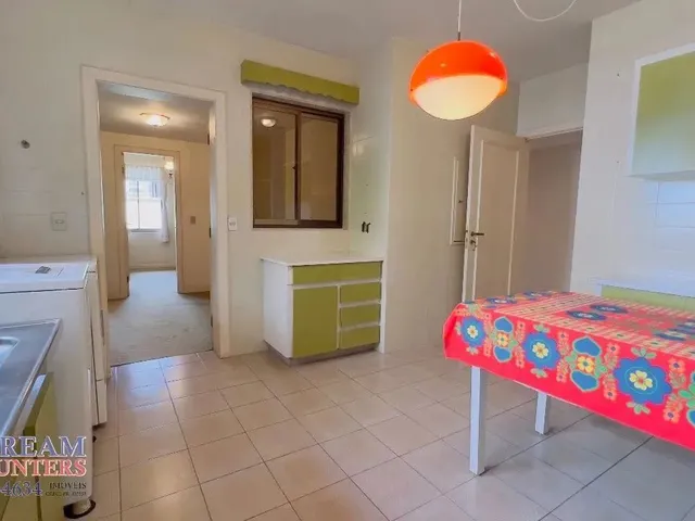 Imagem 3: Apartamento Clássico, com 474M² Privativos, 4 Quartos, 3 Vagas de Garagem, no Bairro