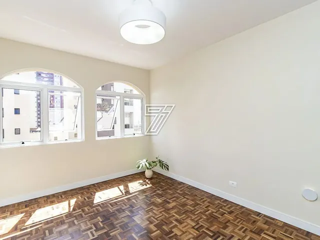 Imagem 3: Bigorrilho-Apartamento Reformado 72,80M³ , com Excelente Localização