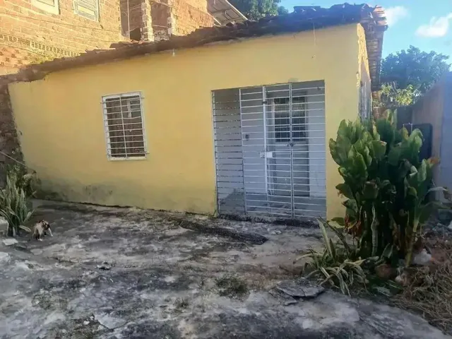 Imagem: Vende-Se Uma Casa na Rua Alto do Olho D
