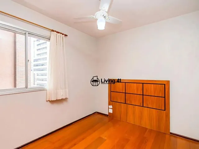Imagem 2: Apartamento com 3 Dormitórios À Venda, 80 M² por R$ 490.000,00 - Batel - Curitiba/Pr
