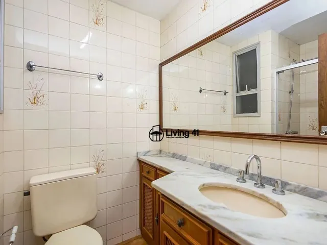 Imagem 13: Apartamento com 3 Dormitórios À Venda, 80 M² por R$ 490.000,00 - Batel - Curitiba/Pr