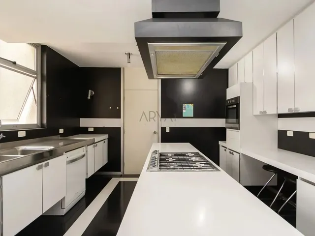Imagem 1: Apartamento À Venda no Batel Arya1