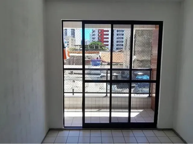 Imagem 13: Vend0 - Apartamento - Pina - 70 Mts - Rua Cap. Rebelinho - 03 Quartos ( 01 Suite ) - 01 Va