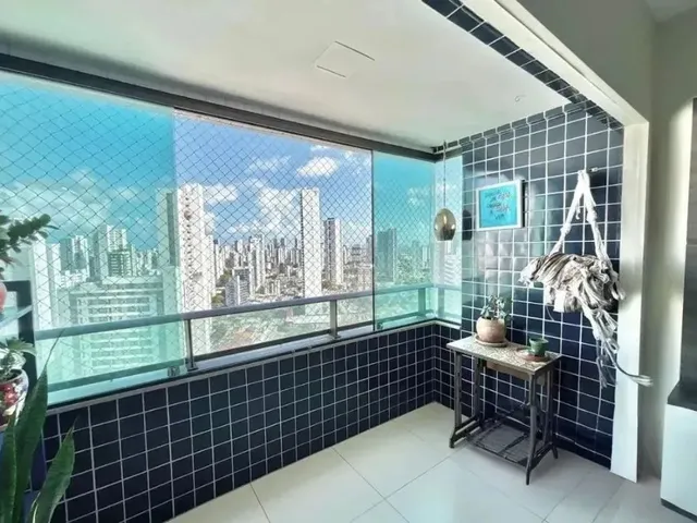 Imagem: Edésio Pessoa na Real da Torre Andar Alto