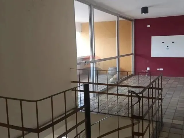 Imagem 3: Vende Apartamento Duplex, Quatro Quartos, Espinheiro
