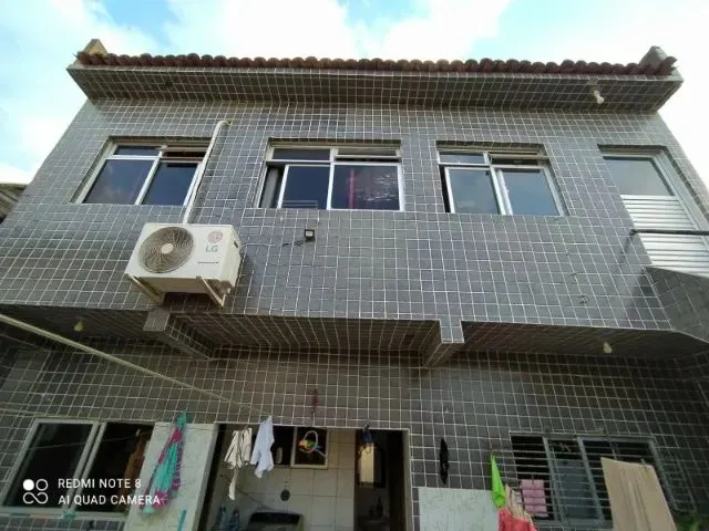 Imagem 2: Casa com Painéis Solares na Iputinga, 3 Quartos e Aceita Financiamento!