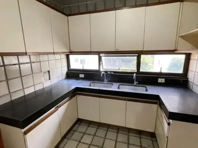 Imagem 10: Edf. Muçambê Apartamento com 5 dormitórios