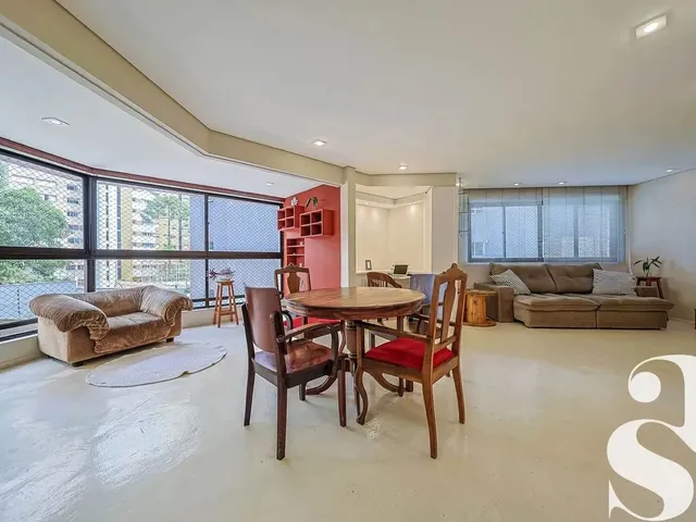 Imagem: Apartamento À Venda no Cabral 111 M²