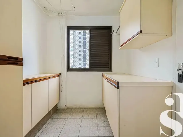 Imagem 2: Apartamento À Venda no Cabral 111 M² | 3 Quartos (1 Suíte