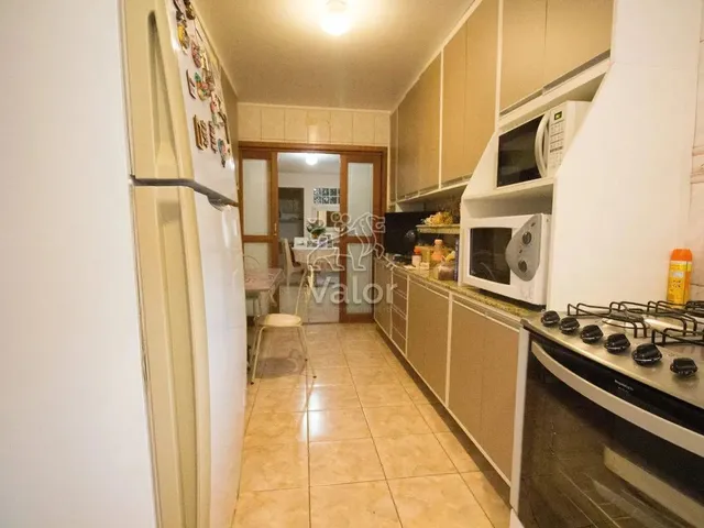Imagem 14: Casa Térrea Ampla no Mercês 4 Quartos, Suíte e Espaço para Home Office