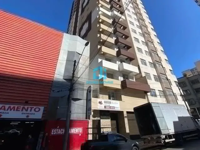 Imagem 1: Studio no Centro / 34 M² / 1 Quarto / Porteiro Eletrônico / em Curitiba