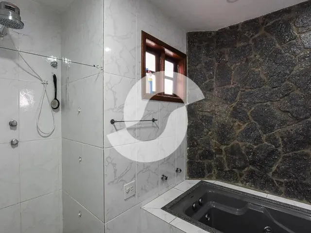Imagem 3: Imóvel para Venda Tem 450 Metros Quadrados com 4 Quartos em Vila Progresso - Niterói