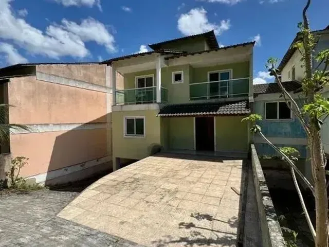 Imagem 1: Casa Dentro de Condomínio com 5 Quartos Sendo 3 Suítes À Venda Oportunidade