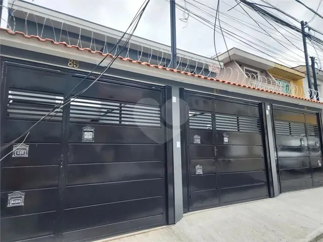 Imagem: Sobrado com 3 Quartos À Venda em Vila Isolina