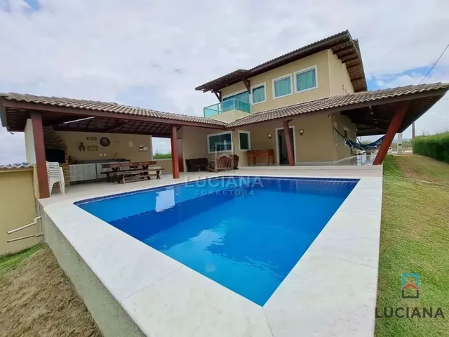Imagem: Casa em Condomínio - 05 Suítes e Piscina