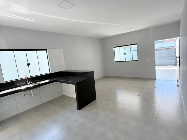 Imagem 5: Vendo Casa Nova , Ótimo Apartamento, 2 Quartos, 2 Banheiros, Garagem para 2