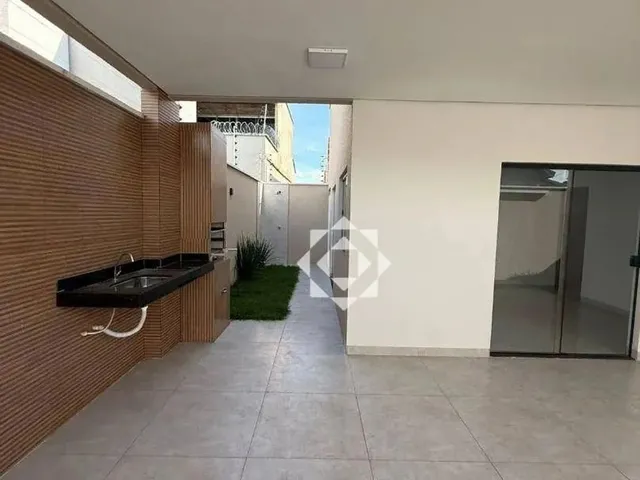 Imagem: Casa com 2 Dormitórios À Venda, 79 M²