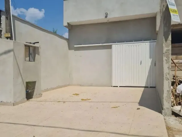 Imagem: O depósito possui 2 Vagas na garagem, 145m² de Área e