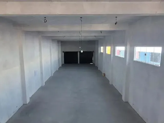 Imagem: Imóvel para Aluguel Possui 348 Metros Quadrados