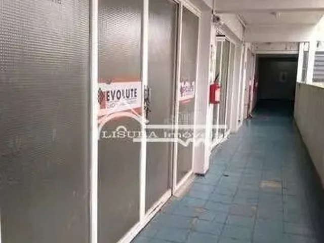 Imagem: Sala Comercial 45 M² em Galeria no Centro