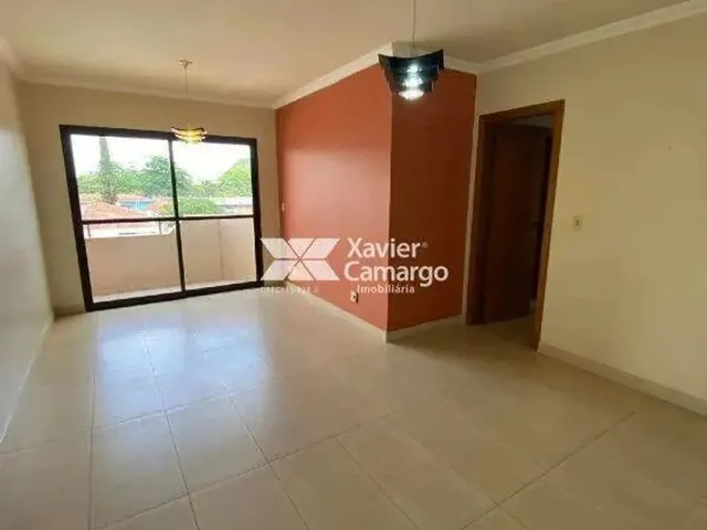 Imagem: Apartamento À Venda com 3 Quartos no Centro