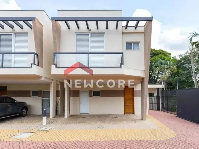 Imagem: Casa de Condomínio em Rua Indaiá - Bairro