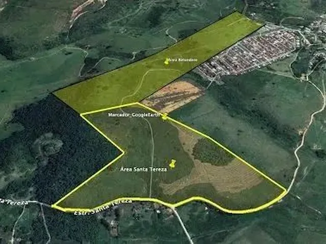 Imagem: O terreno possui 524.400m² de Área e está localizado em