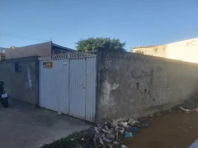 Imagem: O terreno possui 690m² de Área e está localizado em Sol