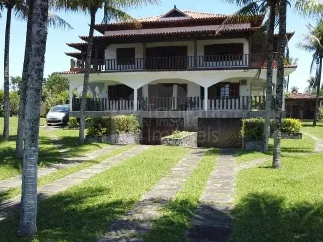 Imagem: A fazenda possui 6 Dormitórios, 4 Suítes, 6 Banheiros,