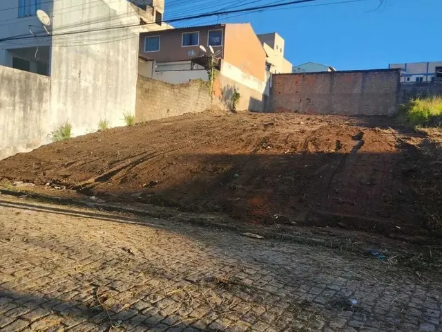 Imagem: Terreno em Novo Horizonte em Rua Excelente
