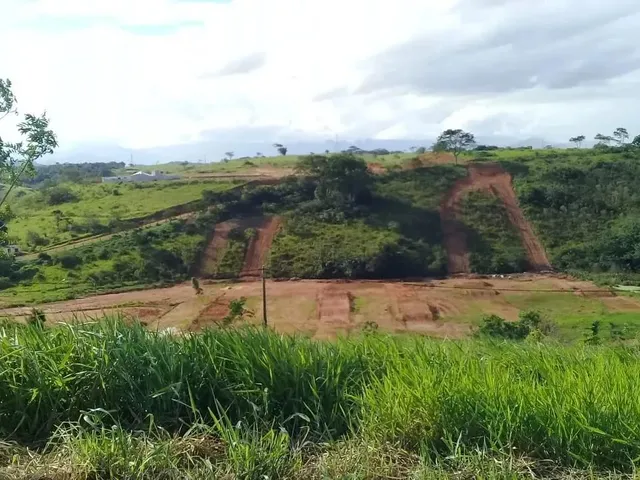 Imagem: Vendo Terreno na Virgem Santa