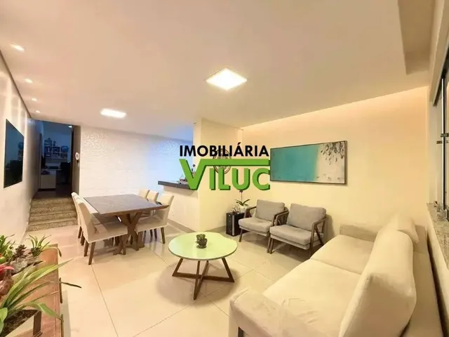 Imagem: Casa Geminada no Castelo de 03 Quartos com